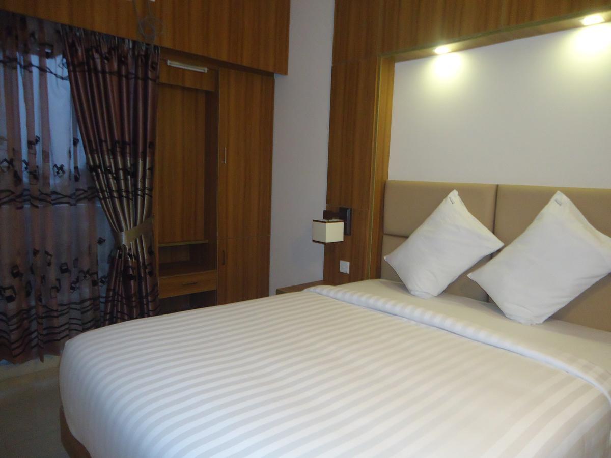 קוקס בזאר Neeshorgo Hotel & Resort מראה חיצוני תמונה
