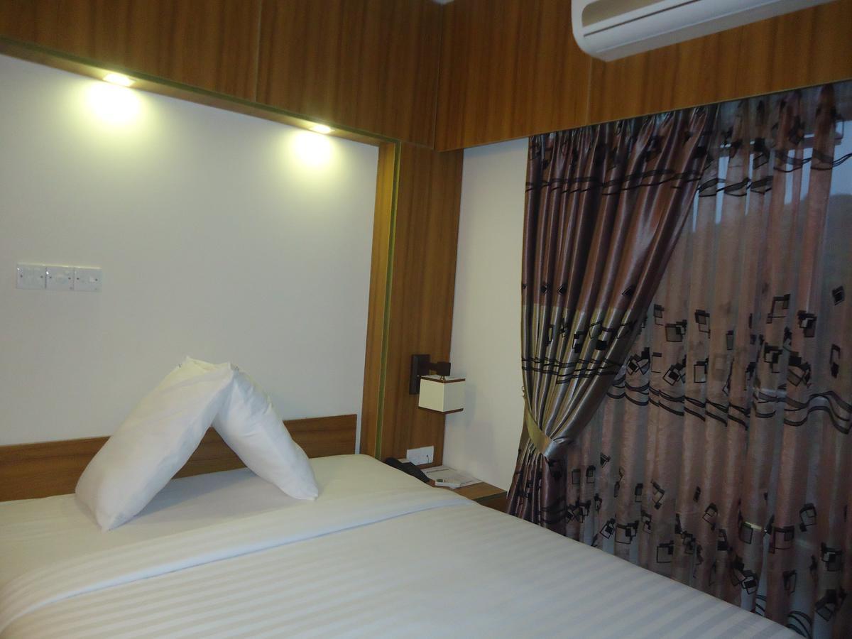 קוקס בזאר Neeshorgo Hotel & Resort מראה חיצוני תמונה